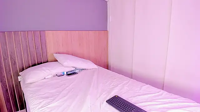 hannnasmith online show from 17, 12, 2025