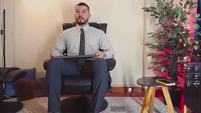 HenryBenso online show from 8, 9, 2025