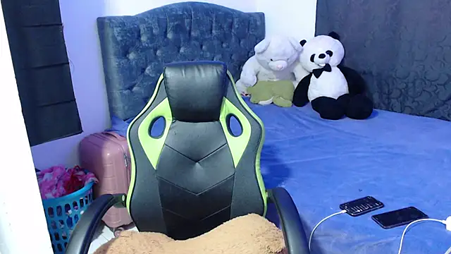 Gaby foz online show from 18, 3, 2025