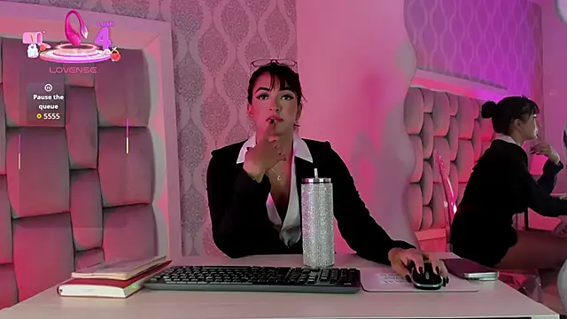 Scarleth6 online show from 15, 5, 2026