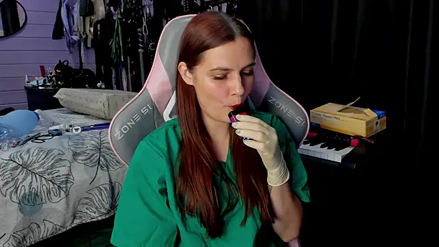 Snapshot of Stroynyash chatting on 14, 11, 2025 Stroynyash online show from 14, 11, 2025