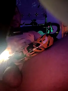 Snapshot of Ajhustler1@xh chatting on 8, 10, 2025 Ajhustler1xh online show from 8, 10, 2025