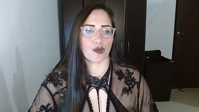 natashasmithe online show from 12, 10, 2025