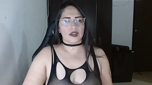 natashasmithe online show from 17, 11, 2025