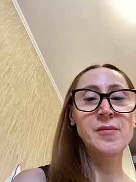 LauraDavis online show from 17, 4, 2026