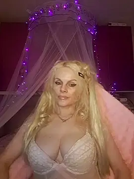 Angeldevilus online show from 9, 7, 2026