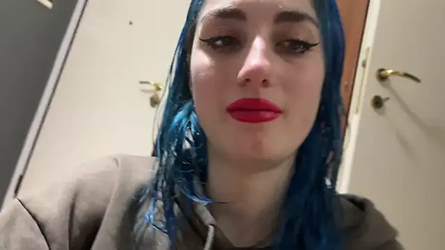 Snapshot of Monicbabe chatting on 9, 2, 2026 Monicbabe online show from 9, 2, 2026