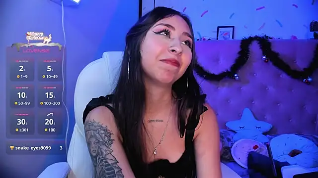  cloe martinez online show from 4, 1, 2025