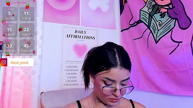 Hinataw33d01 online show from 14, 3, 2025