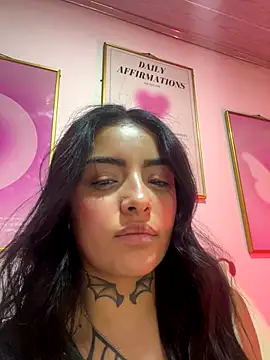 Hinataw33d01 online show from 26, 10, 2025