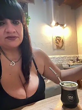 Sensualmente333 online show from 16, 7, 2026