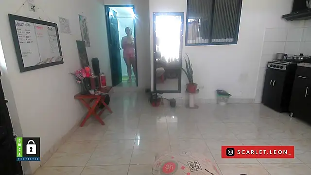 Scarletleon77 online show from 21, 4, 2026