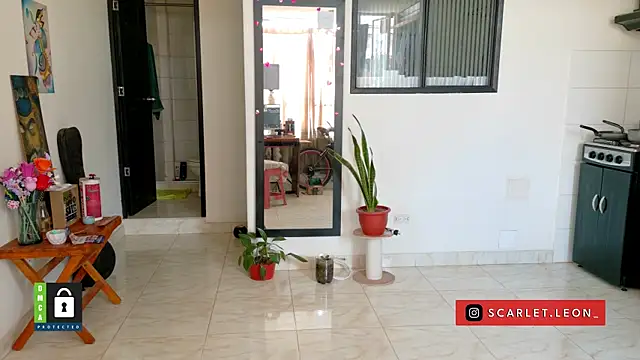 Scarletleon77 online show from 22, 4, 2026