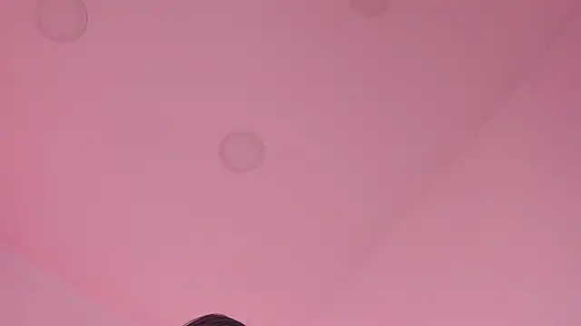 sarah-bonneth online show from 19, 4, 2026