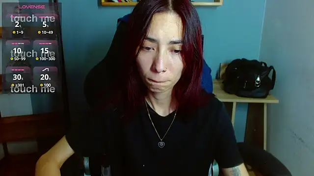 Erika Stevens online show from 18, 12, 2024