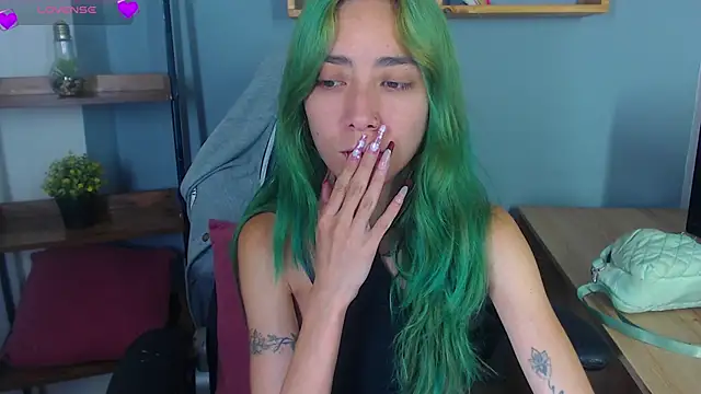 Erika Stevens online show from 14, 9, 2025