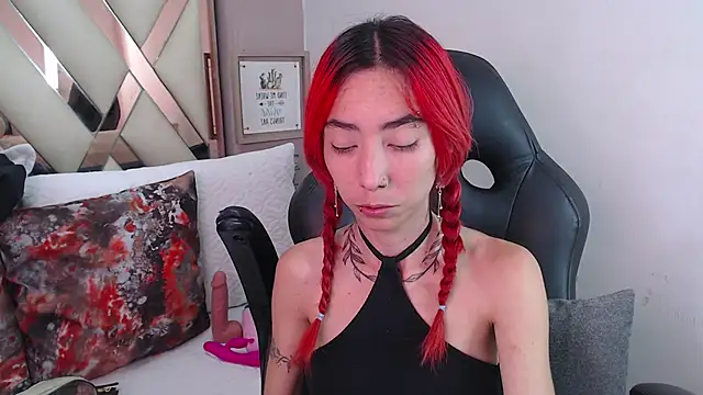 Erika Stevens online show from 20, 4, 2026