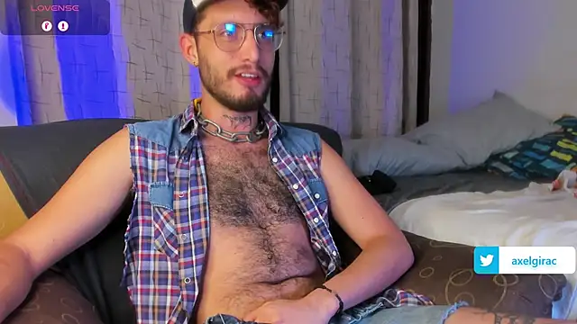 Snapshot of axel_giracr chatting on 22, 3, 2025 axel giracr online show from 22, 3, 2025