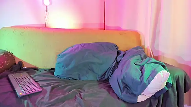 Snapshot of axel_giracr chatting on 21, 11, 2025 axel giracr online show from 21, 11, 2025