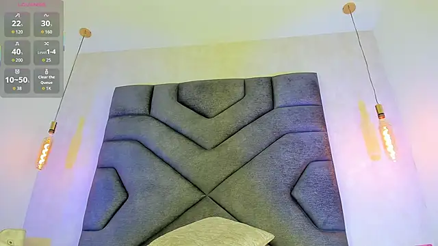 Liinda Saenz online show from 18, 4, 2026