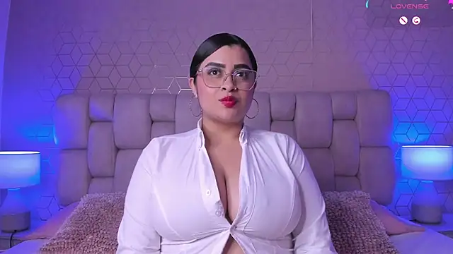 Emilyboobss online show from 10, 2, 2025