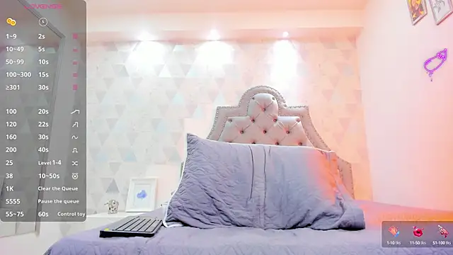 JacksonMuller  online show from 4, 12, 2024