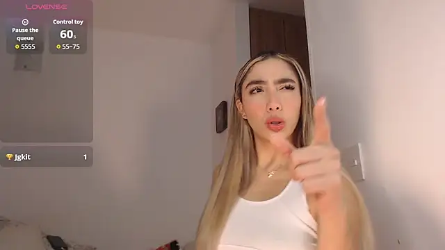 Snapshot of Marian_se chatting on 3, 11, 2025 Marian se online show from 3, 11, 2025