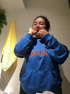 Nathcurly  online show from 23, 4, 2026