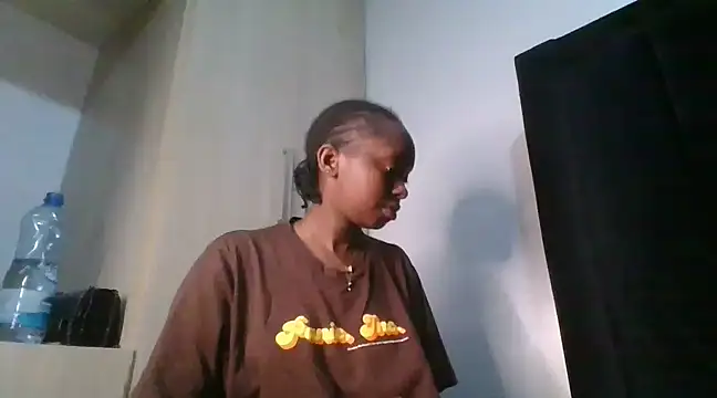 Snapshot of Sexy_barb2 chatting on 28, 2, 2025 Sexy barb2 online show from 28, 2, 2025