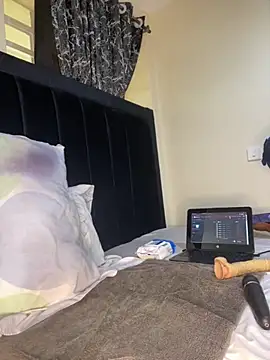 Snapshot of Sexy_barb2 chatting on 12, 9, 2025 Sexy barb2 online show from 12, 9, 2025