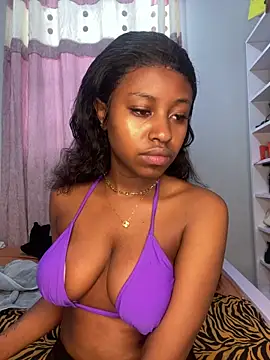 hot daily online show from 24, 11, 2025