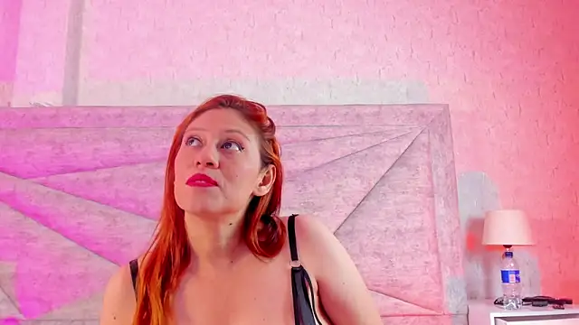 Snapshot of EliHeaven chatting on 30, 10, 2025 EliHeaven online show from 30, 10, 2025