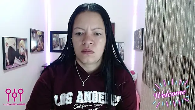 Cristal w online show from 25, 9, 2025