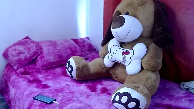 Cristal w online show from 4, 2, 2026