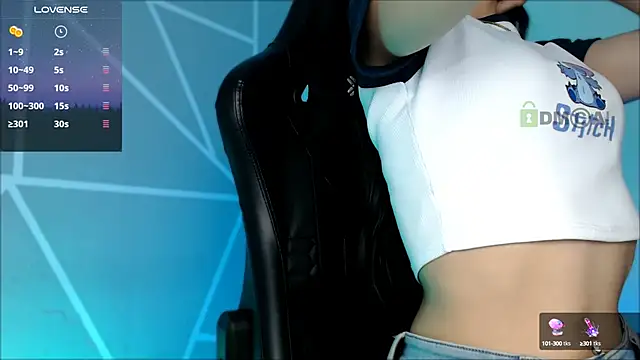 lilylouisee online show from 14, 12, 2024