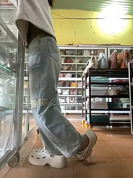 Rosa 998 online show from 8, 3, 2025