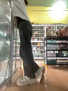 Rosa 998 online show from 10, 3, 2025