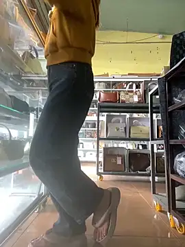 Rosa 998 online show from 8, 10, 2025