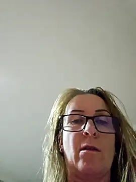 Steffi45 online show from 12, 11, 2025