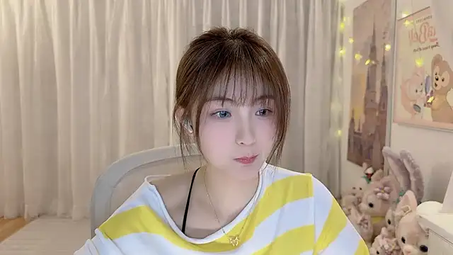 Snapshot of SHUIshui_ chatting on 31, 12, 2024 SHUIshui online show from 31, 12, 2024