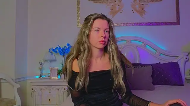 Real Tini online show from 17, 10, 2025