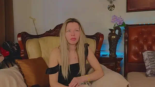 Real Tini online show from 12, 3, 2026