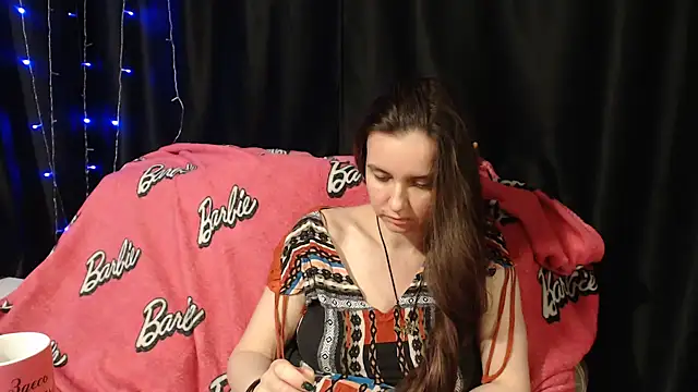 Snapshot of Milana69 chatting on 3, 12, 2025 Milana69 online show from 3, 12, 2025