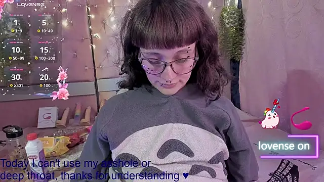 Snapshot of neeko_princes chatting on 28, 7, 2026 neeko princes online show from 28, 7, 2026