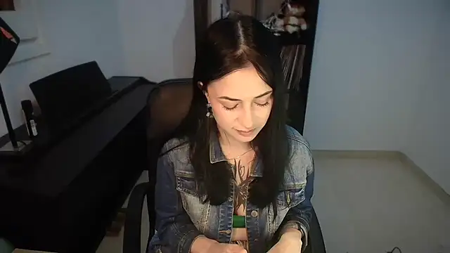 Windy butterfly online show from 18, 10, 2025