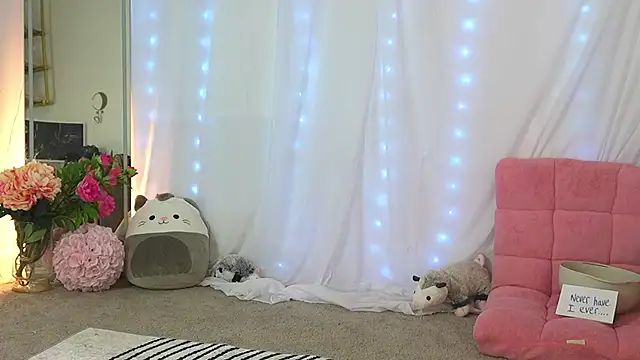 Aprilreign online show from 19, 3, 2026