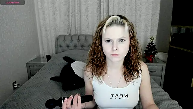 rocky foxy online show from 28, 1, 2025