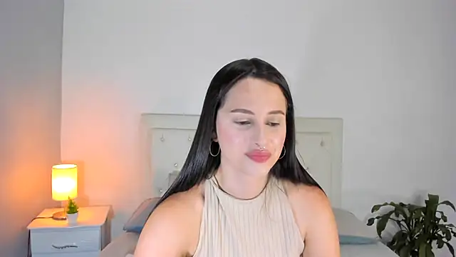 MELISSA ALVAREZ online show from 8, 11, 2025