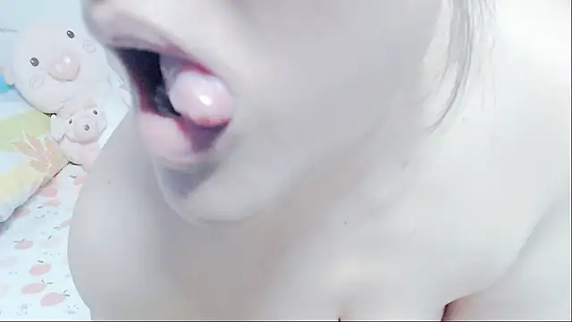 zhenzhen521 online show from 24, 1, 2025