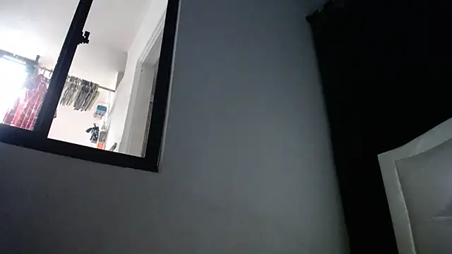 milk azahara online show from 13, 9, 2025